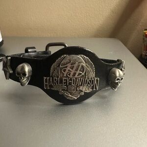 Harley-Davidson w/ Skull accents Unisex Leather Bracelet